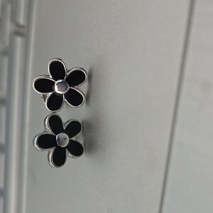 Black Flower Stud Earrings